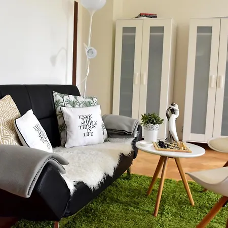 Wellness Florenc Apartment *