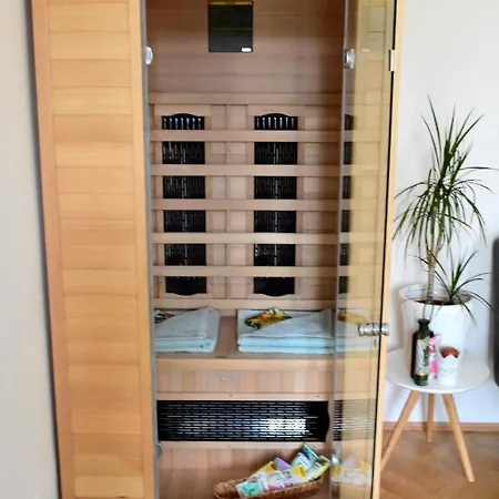 Wellness Florenc Apartment *